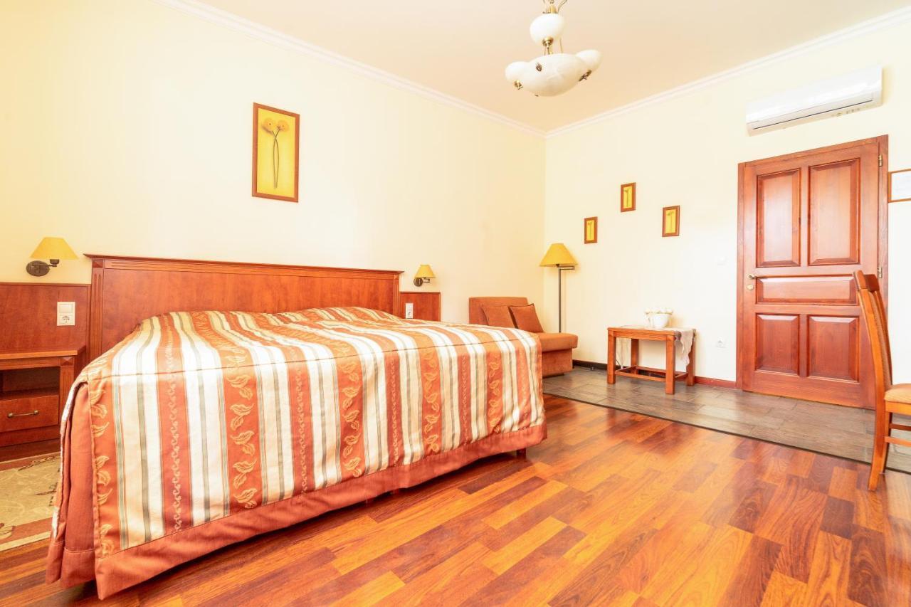Mohács Pannon Hotel Bejelentkezes 20 Oraig, Check-In Until 20 O'Clock, Einchecken Bis 20 Uhr מראה חיצוני תמונה